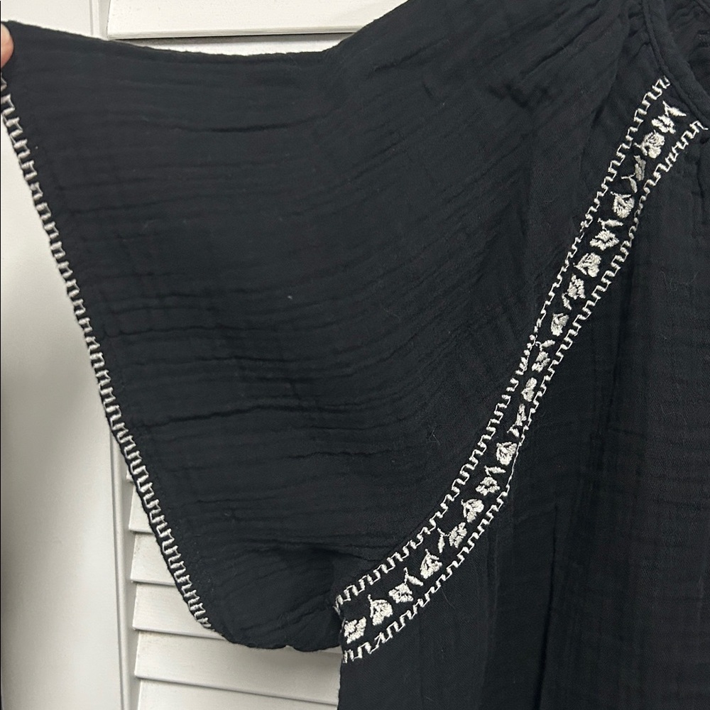 Boho Embroidered Gauzy Peasant Top - Black - Picture 3 of 5